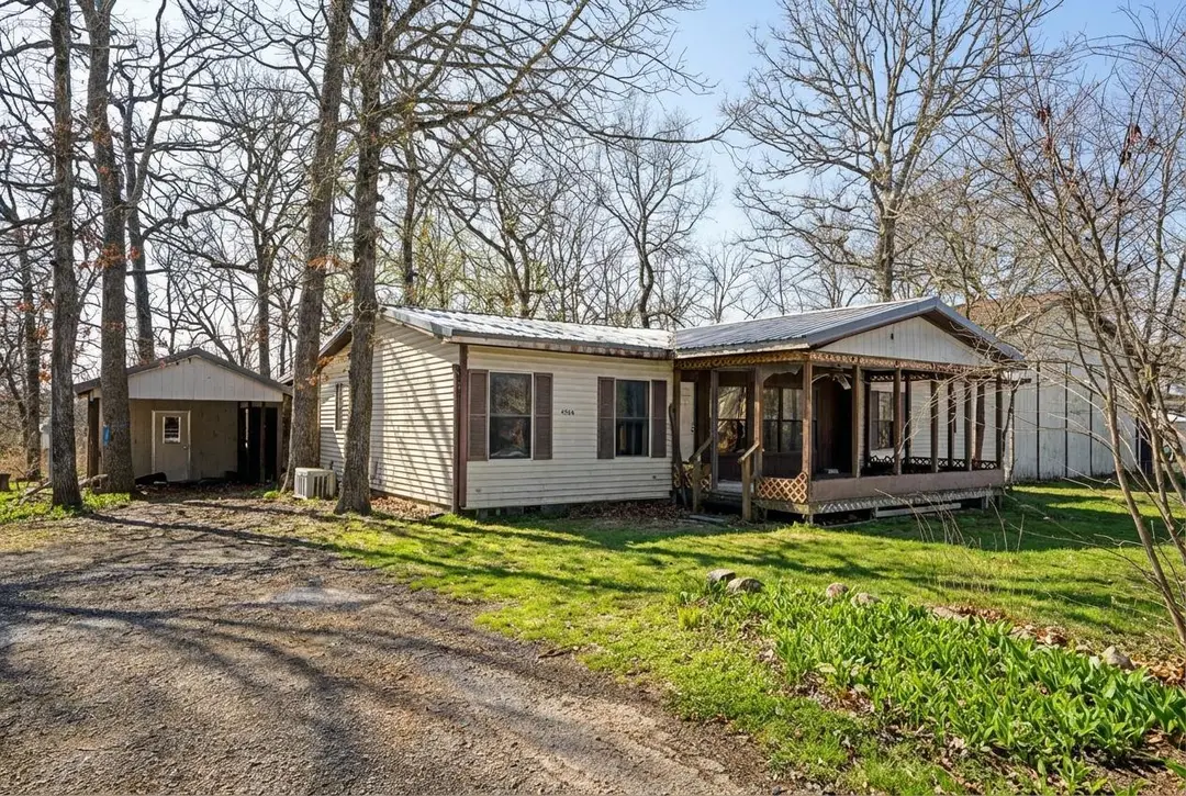 4026 Red Oak Road — photo 5