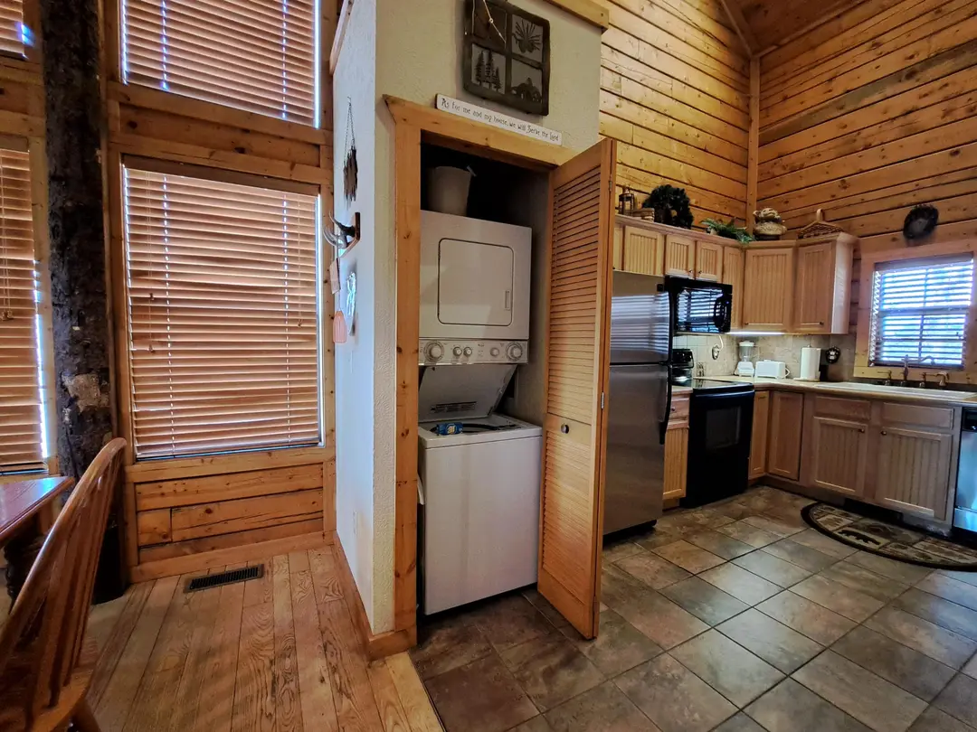 316 Summer Drive — photo 14