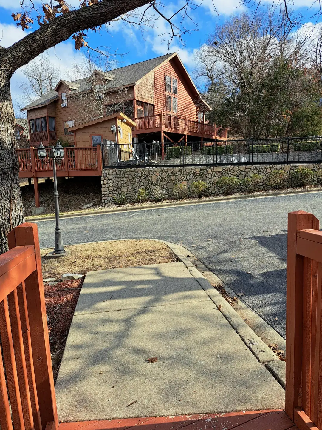 316 Summer Drive — photo 4