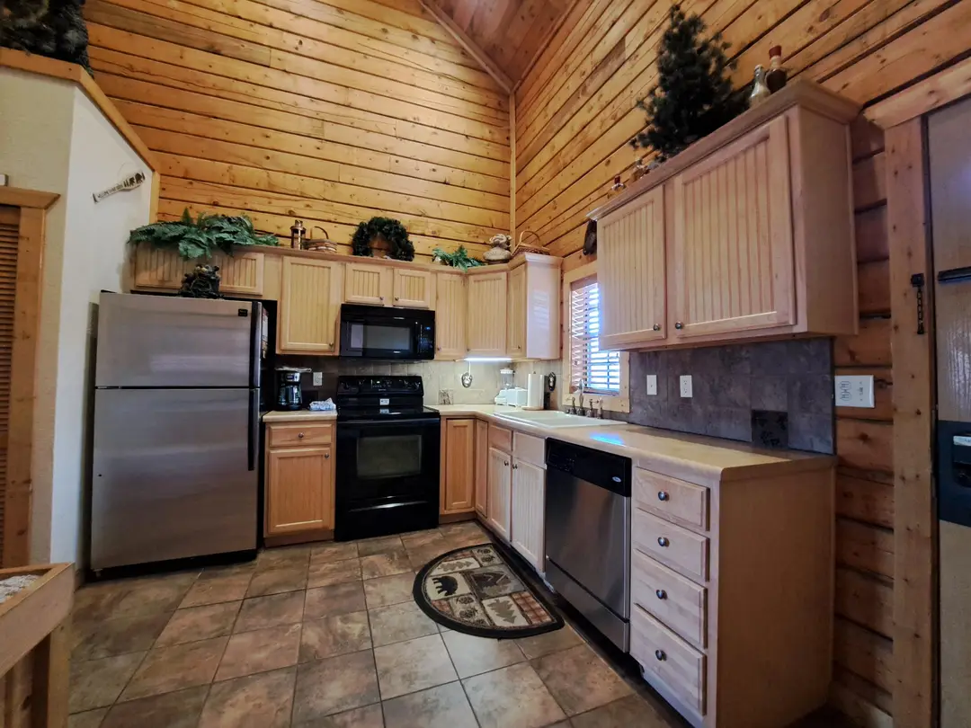 316 Summer Drive — photo 10