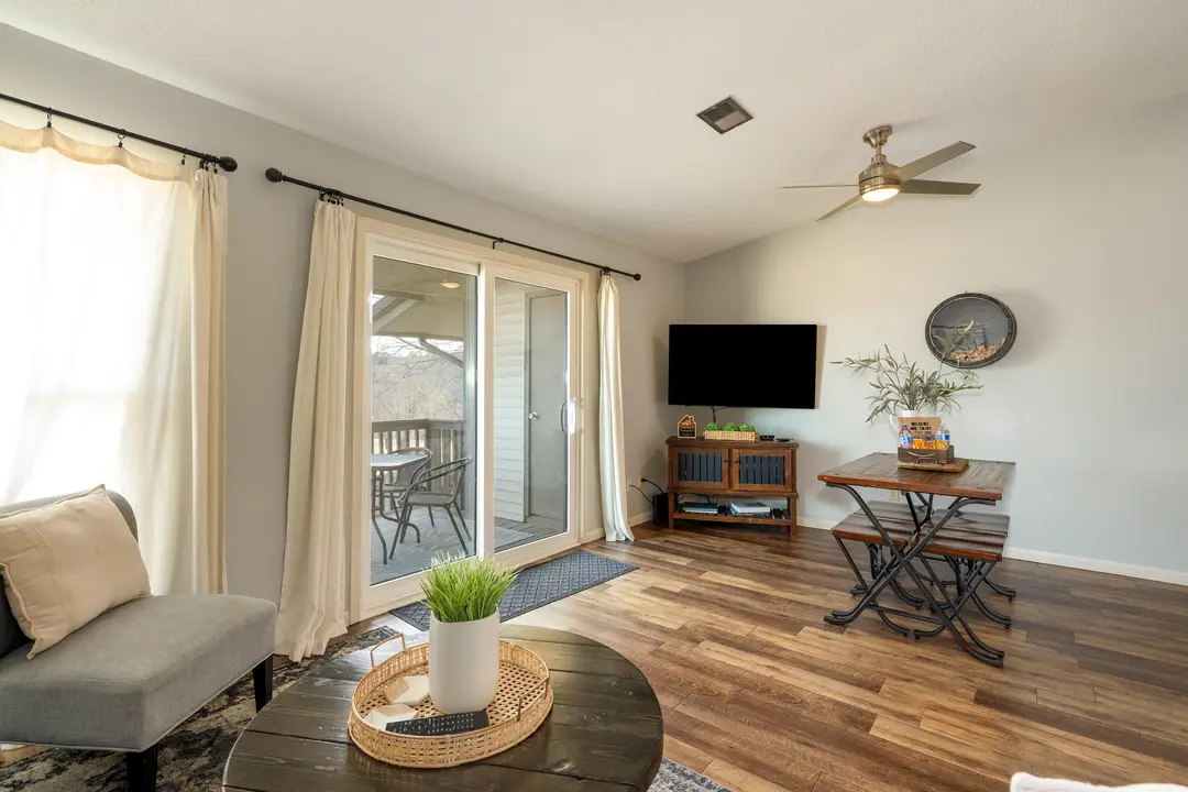 158 Troon Drive — photo 3