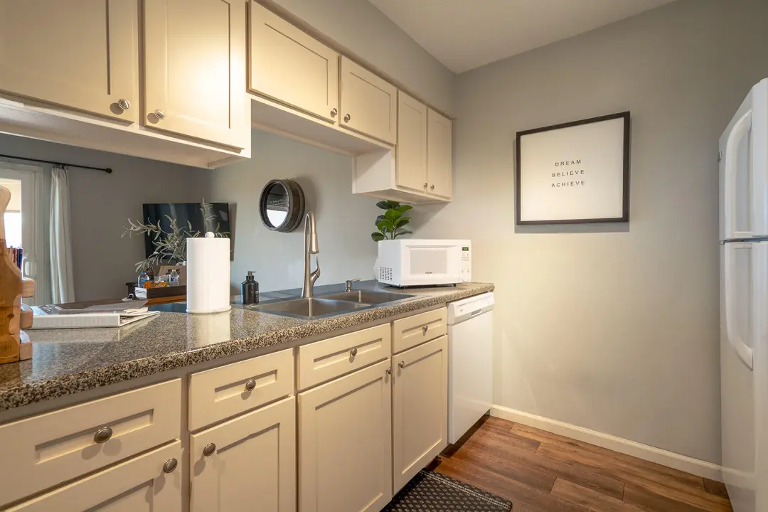 158 Troon Drive — photo 7