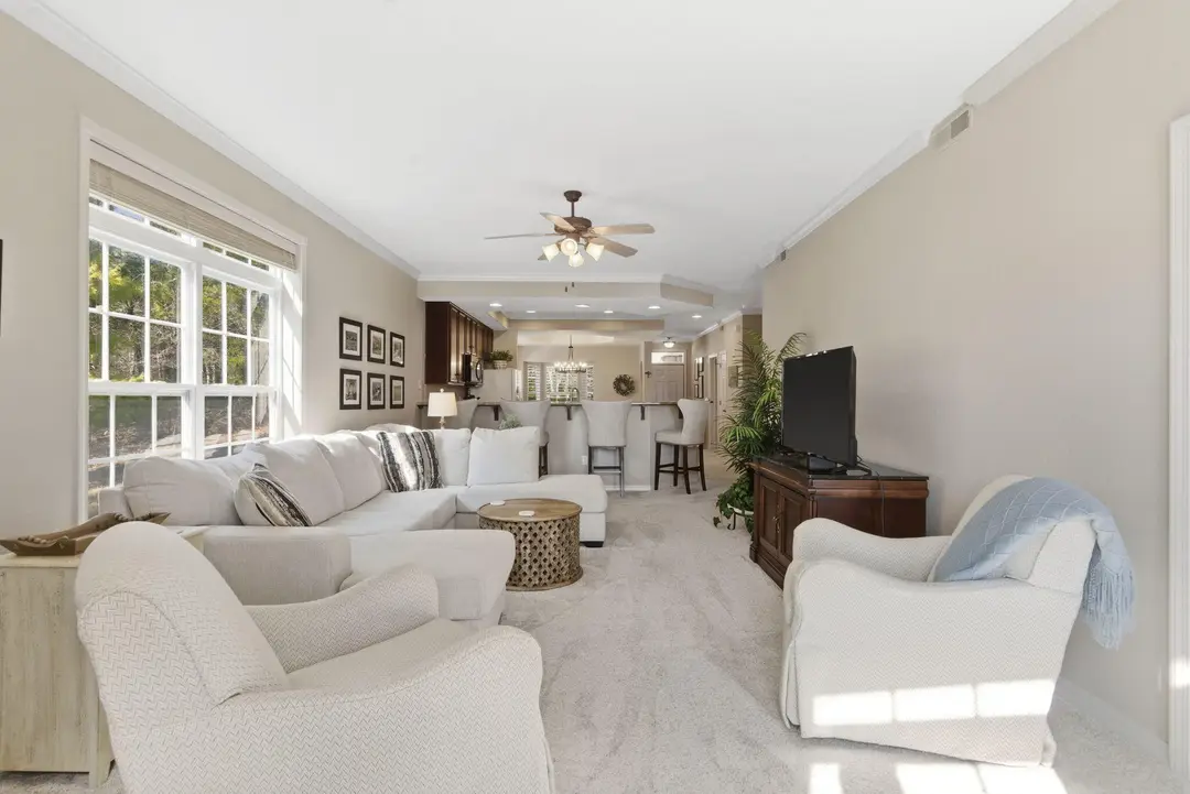 201 Golfview Drive — photo 9