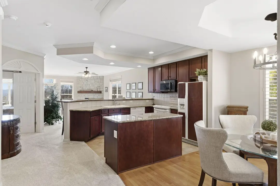 201 Golfview Drive — photo 10