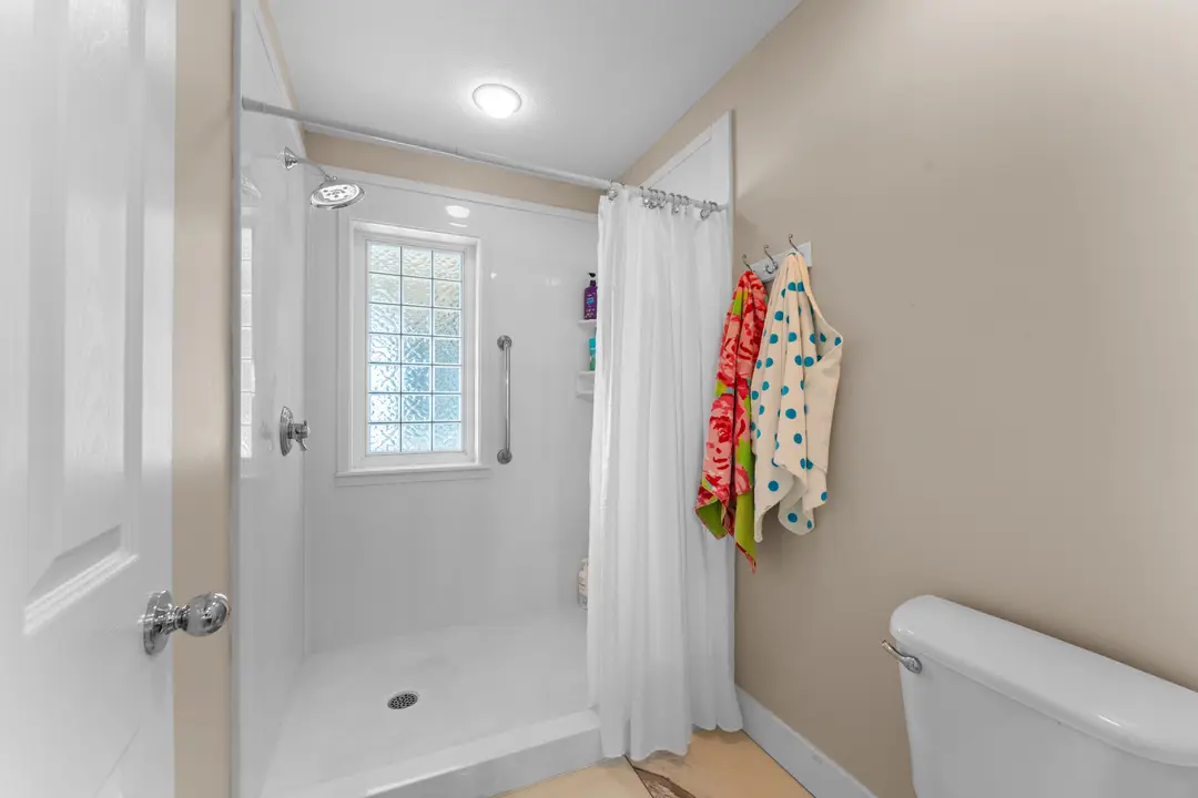 680 Emerald Pointe Drive — photo 12