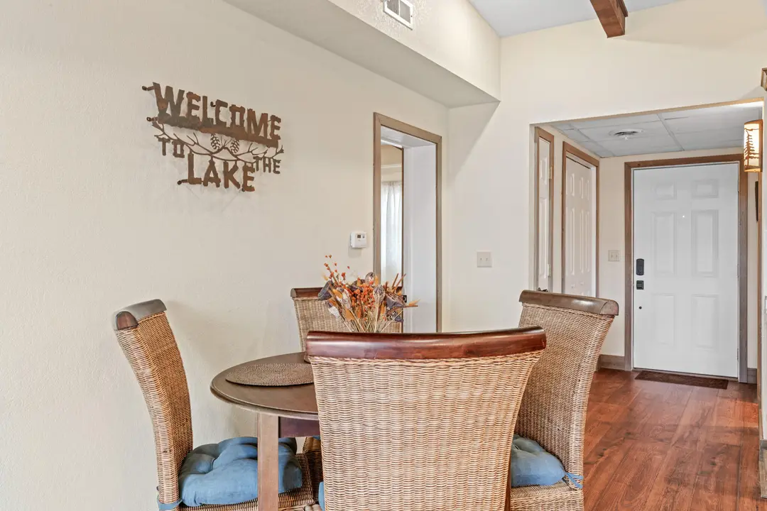70 Kimberling Crossing Dr — photo 2