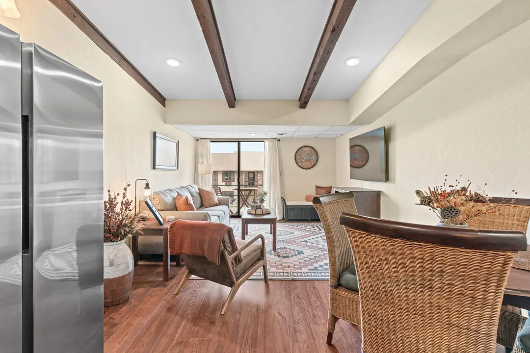 70 Kimberling Crossing Dr — photo 4