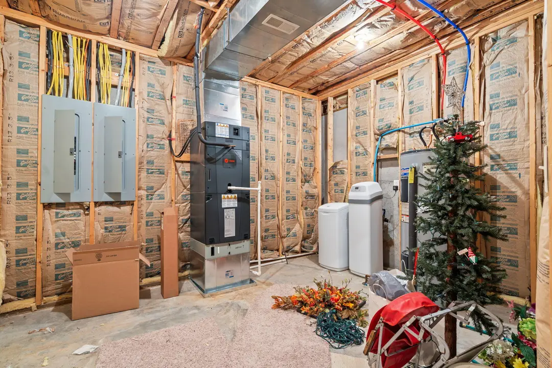 512 Silverwood Place — photo 57