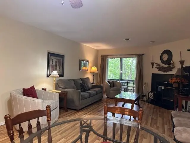 150 The Bluffs — photo 6