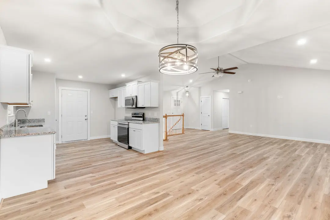 1373 Morningside Falls Boulevard — photo 8