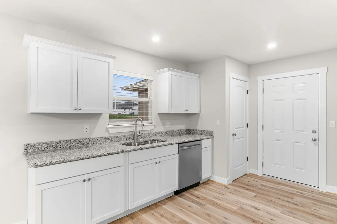 1373 Morningside Falls Boulevard — photo 10