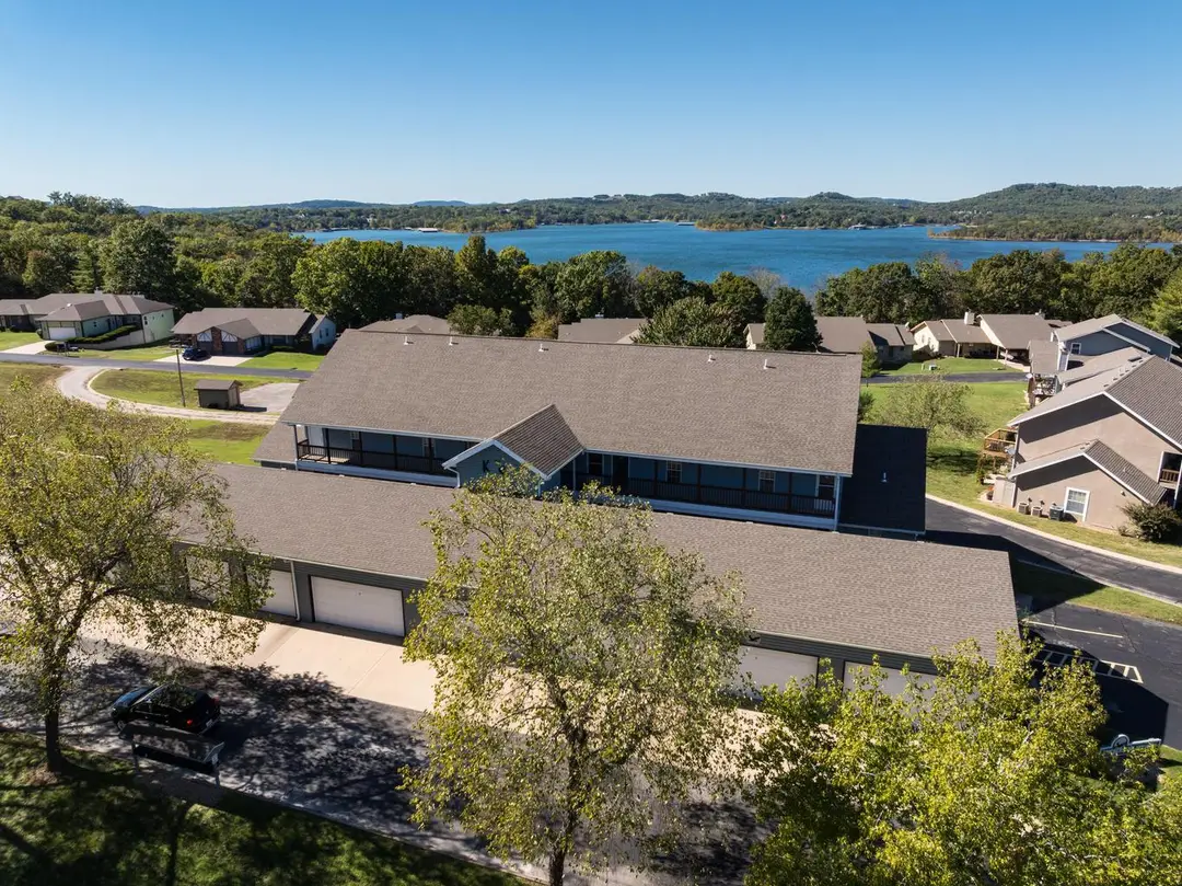 110 Kimberling Shores Lane