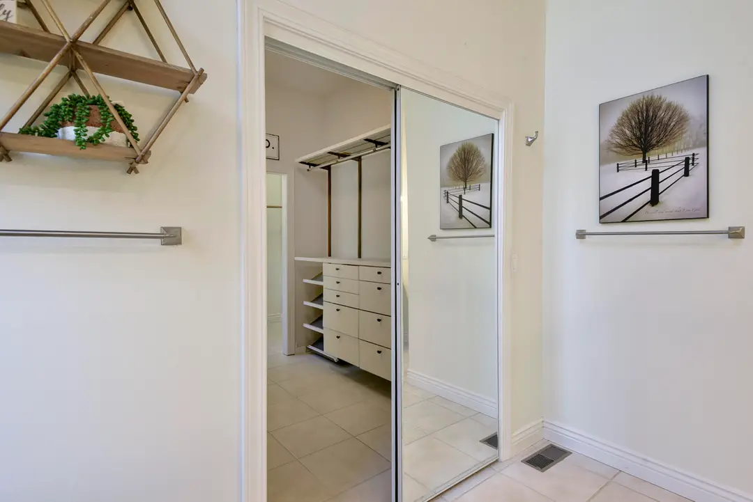 401 Silverwood Circle — photo 32