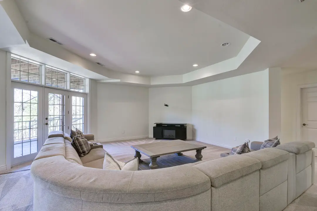 401 Silverwood Circle — photo 37