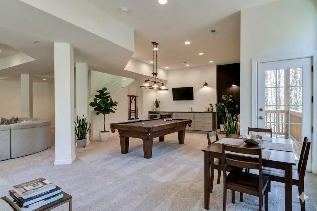 401 Silverwood Circle — photo 46