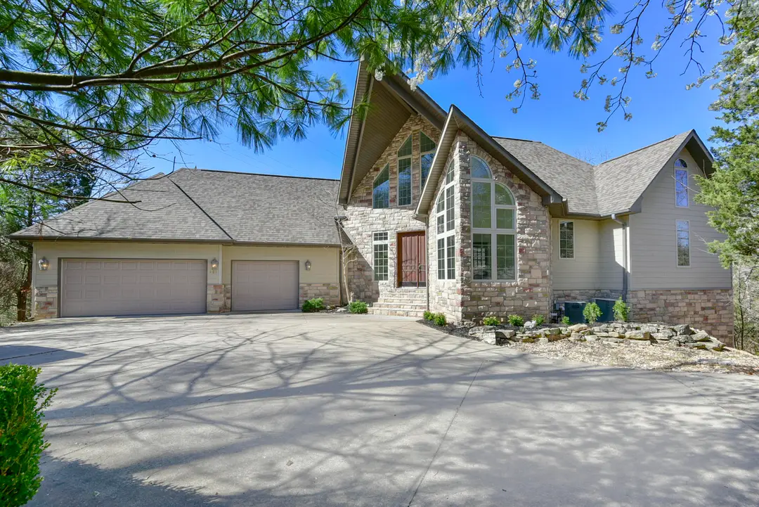 401 Silverwood Circle