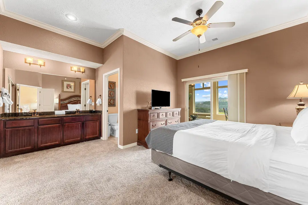 200 Majestic Drive — photo 15
