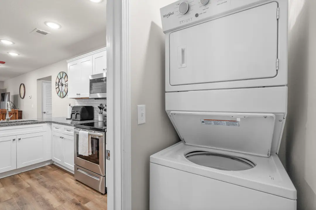 3105 S Vineyards Terrace — photo 9