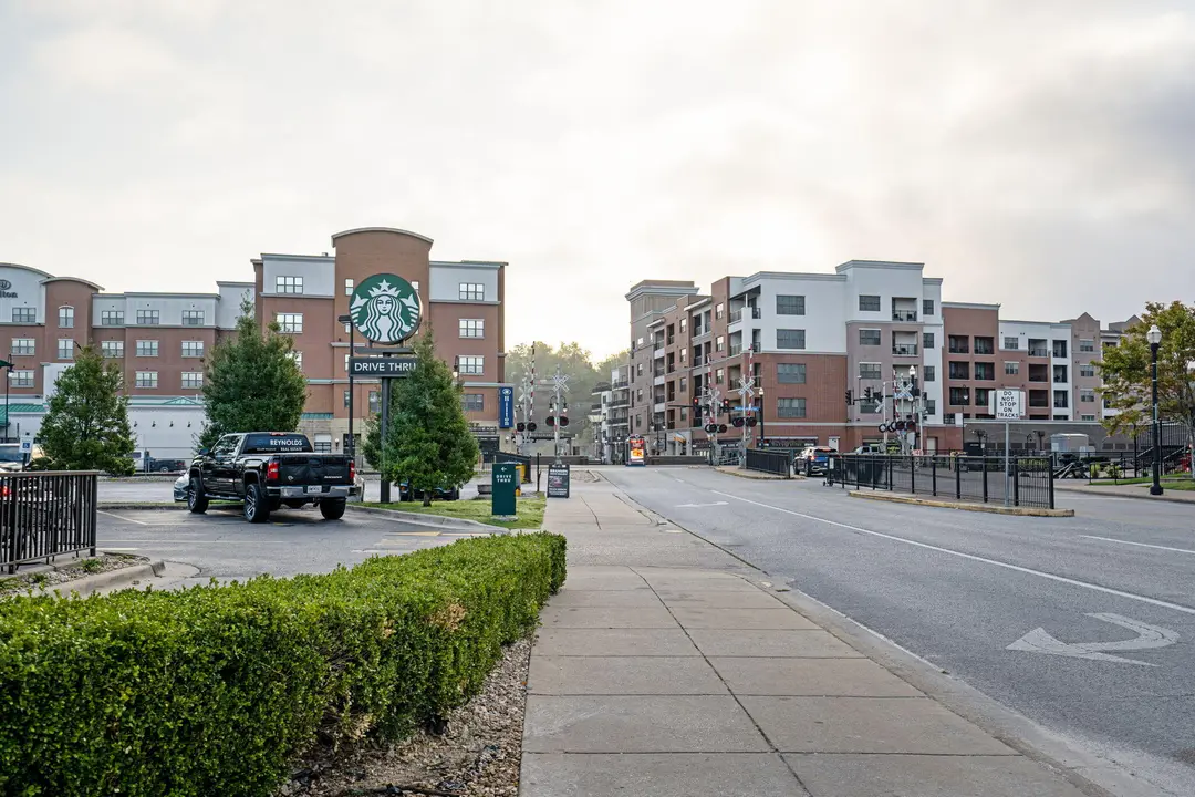 10312 Branson Landing Boulevard — photo 57