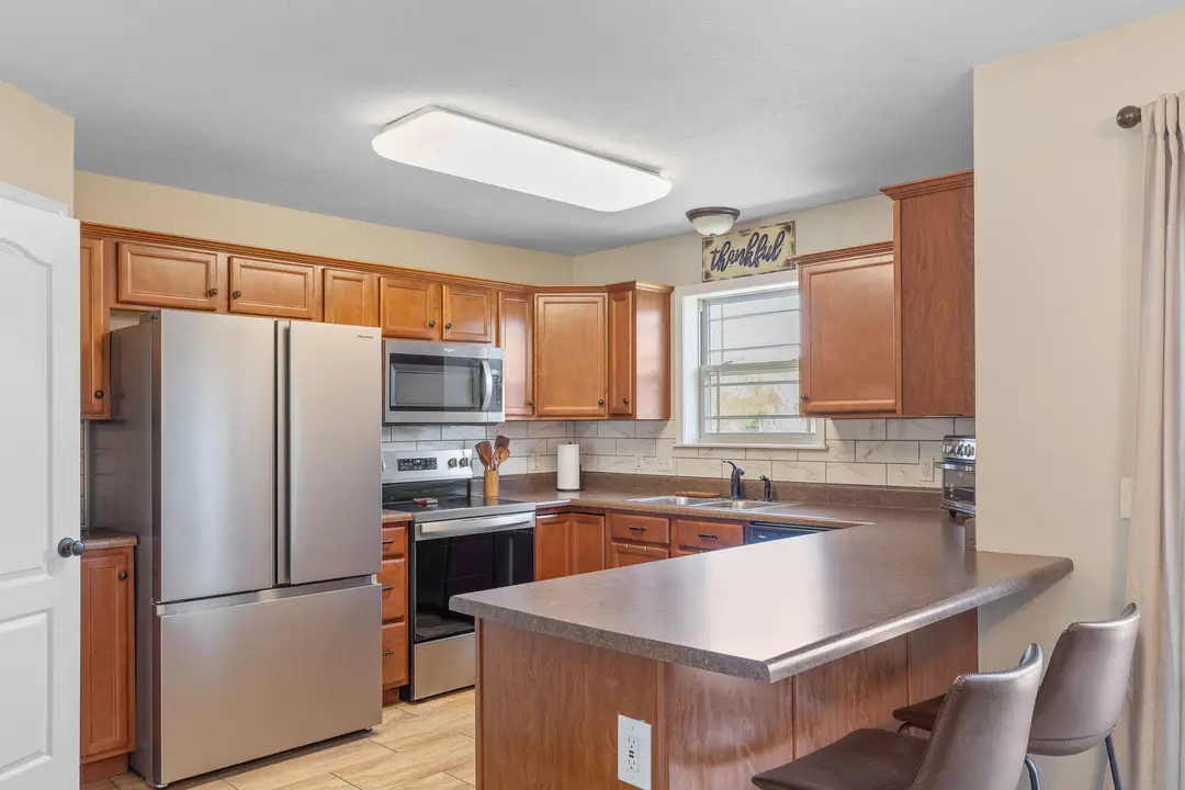 150 Whispering Meadows Parkway — photo 10