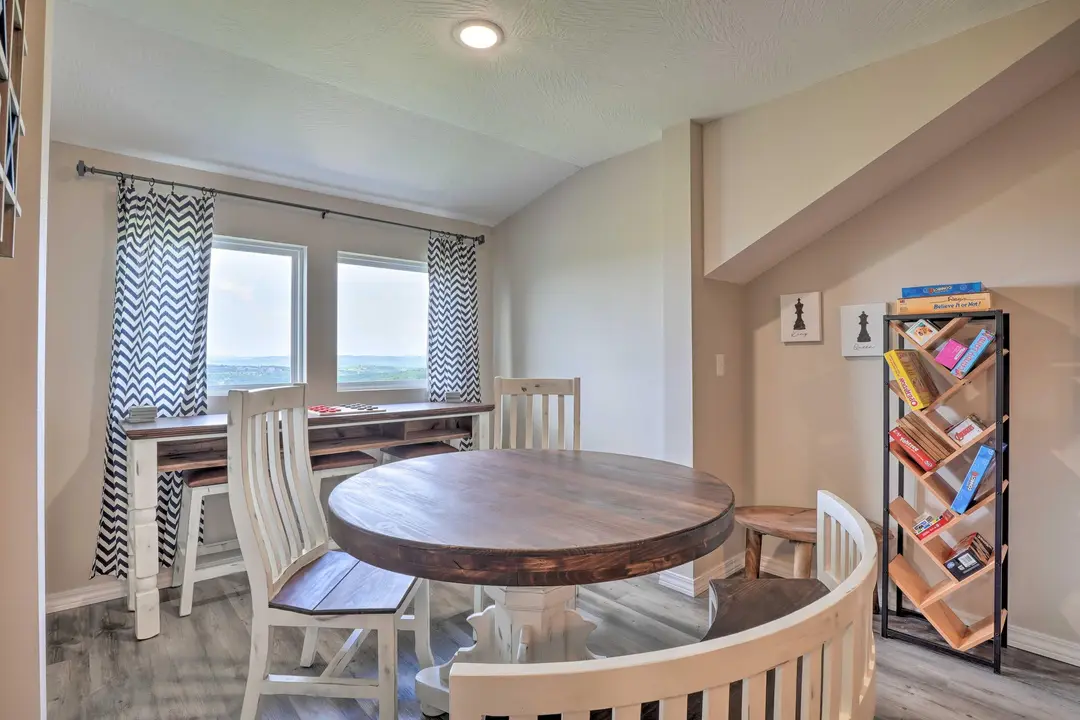 3107 S Vineyards Terrace — photo 16