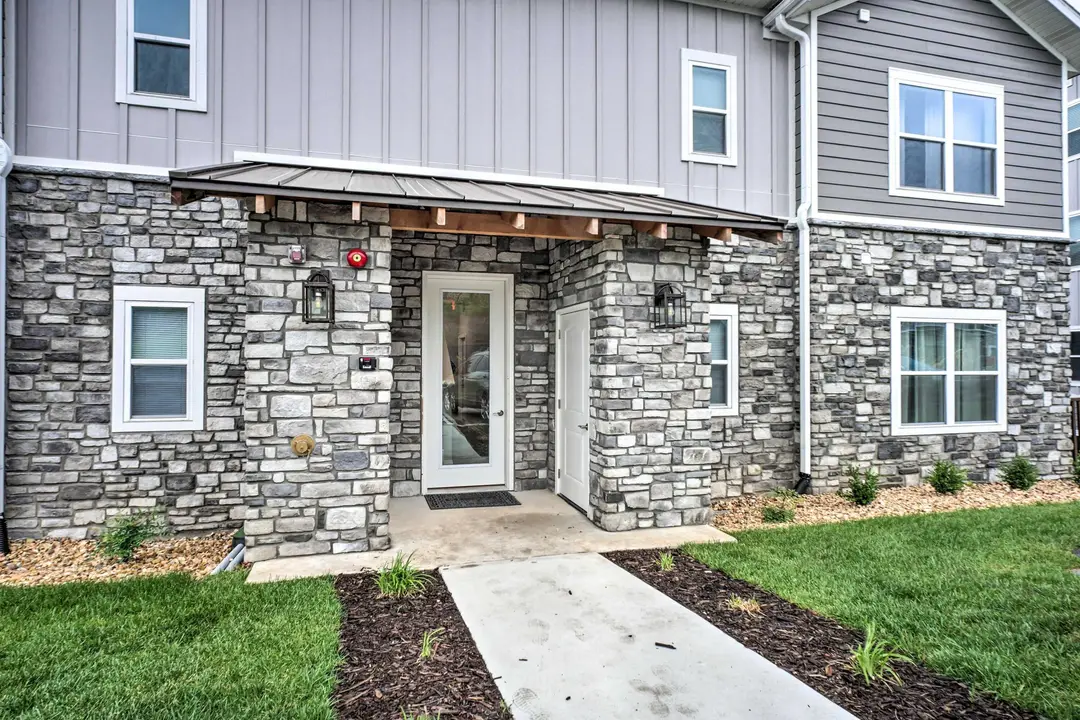 3107 S Vineyards Terrace — photo 25