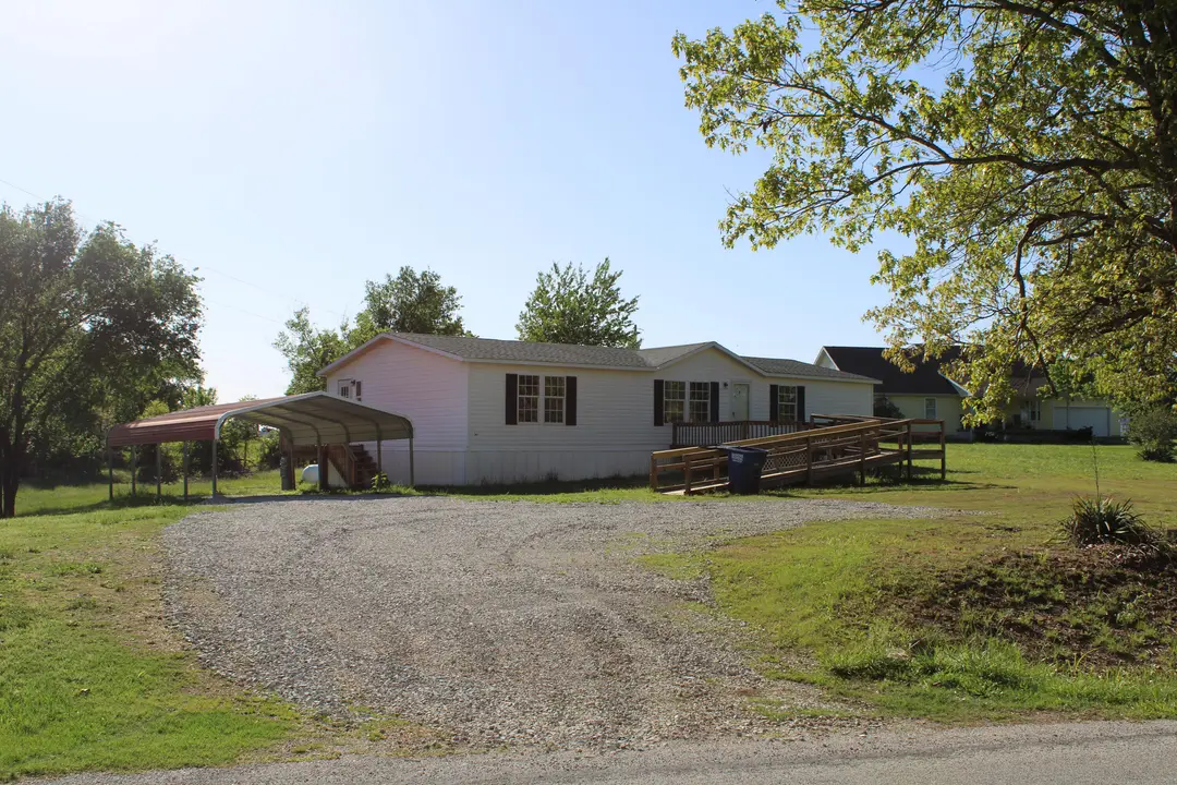 2128 State Highway O — photo 2