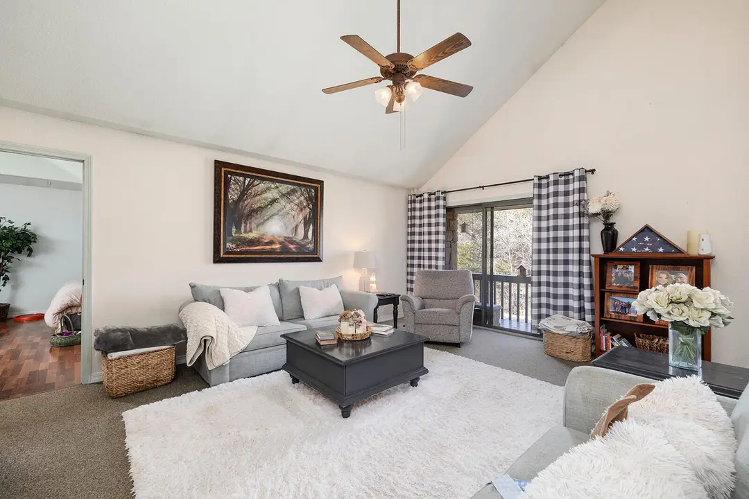 7811 Cozy Cove Road — photo 4