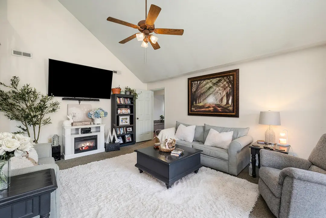 7811 Cozy Cove Road — photo 5