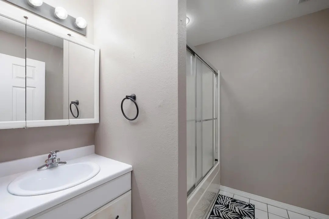 7847 Cozy Cove Road — photo 12