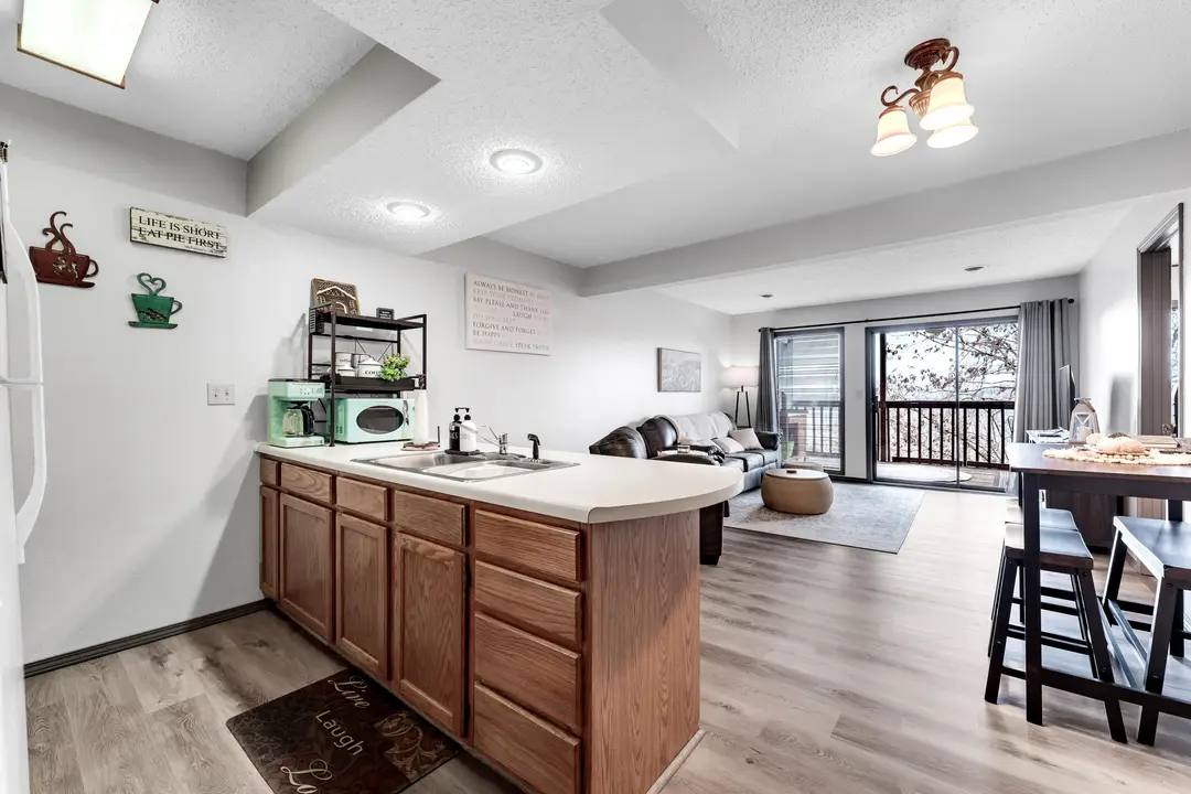 26 Sinatra Court — photo 10