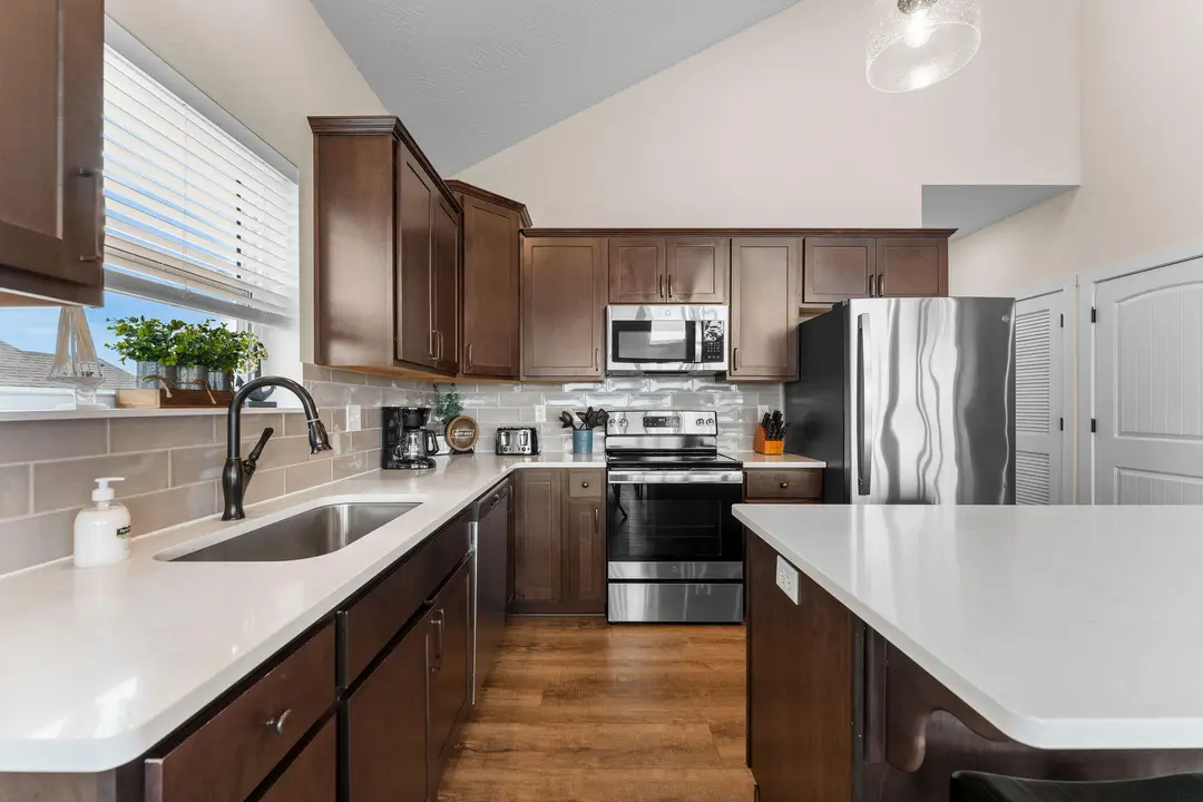 340 Settlers Cove — photo 12