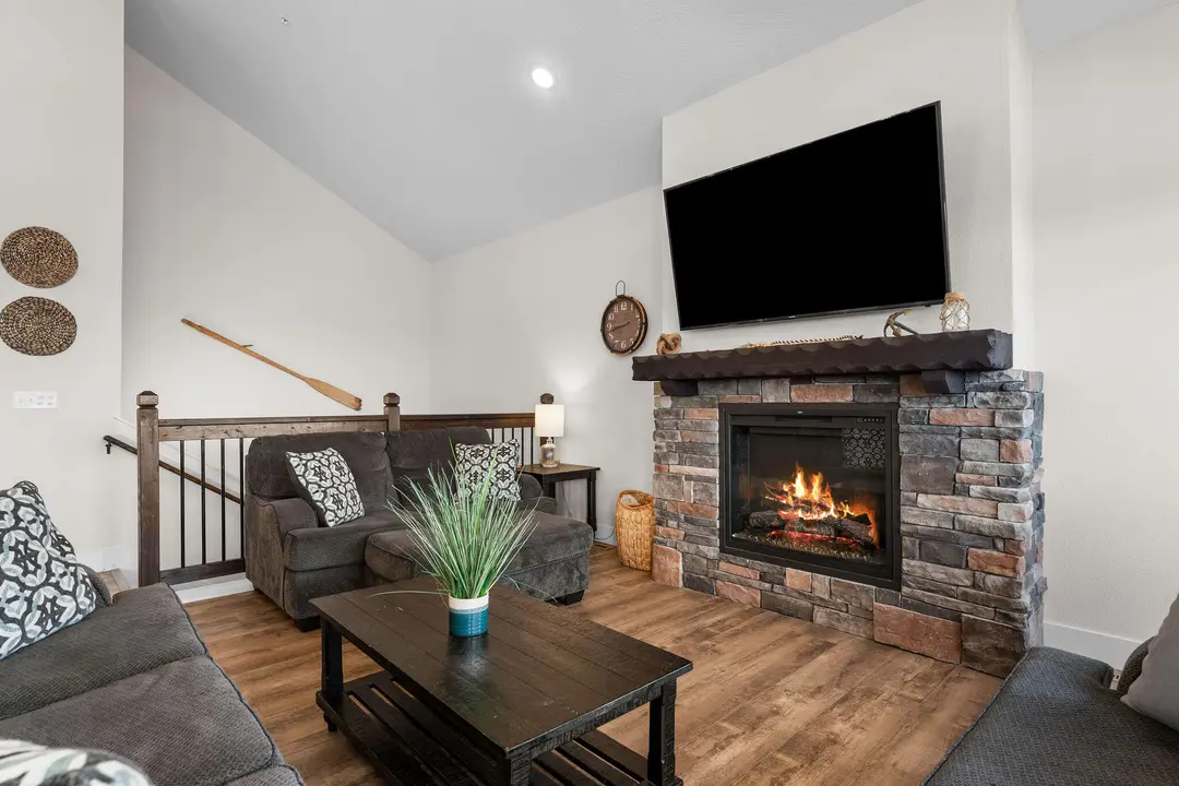 340 Settlers Cove — photo 9