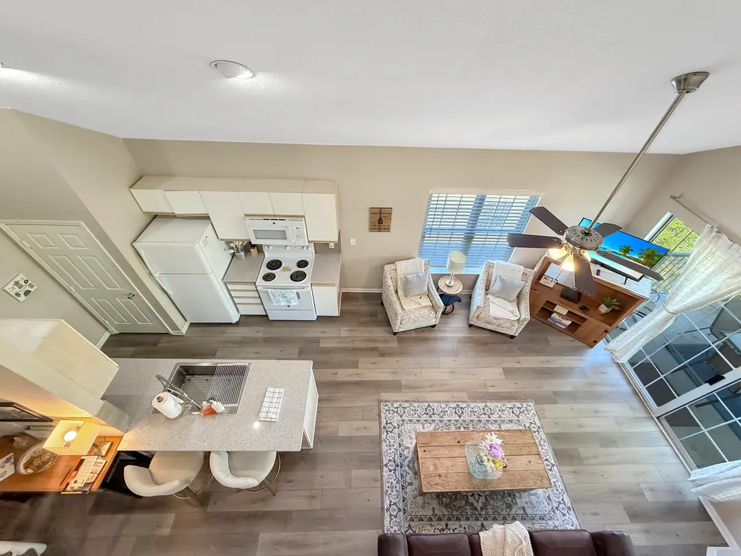 815 Holiday Ridge 1-9 — photo 12