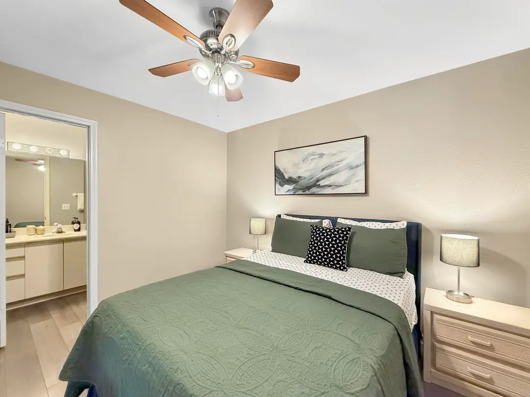 815 Holiday Ridge 1-9 — photo 13