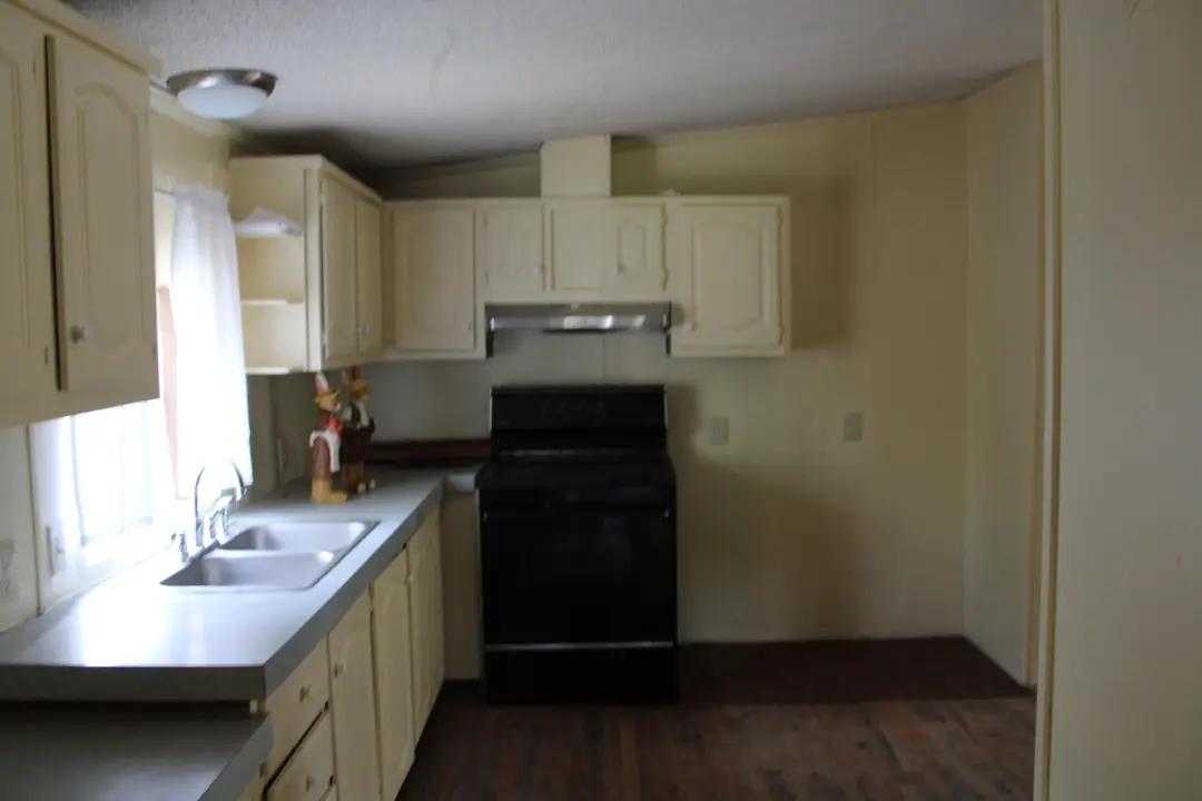 266 W Highland Street — photo 6
