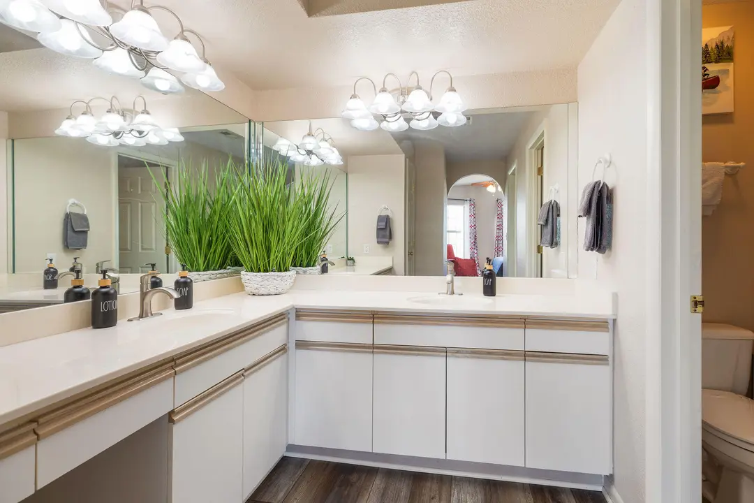 160 W Rockford Drive — photo 19