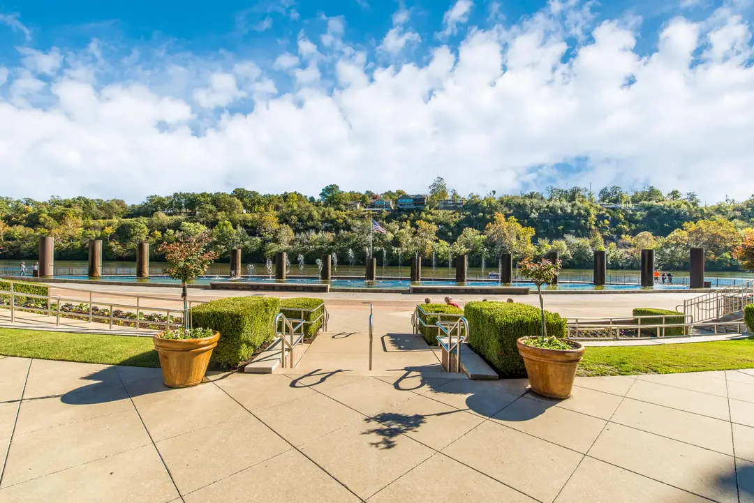 10310 Branson Landing Boulevard — photo 38