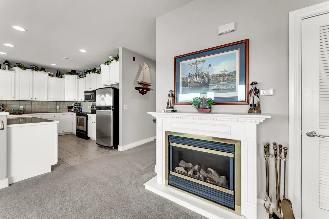 730 Emerald Pointe Drive — photo 17