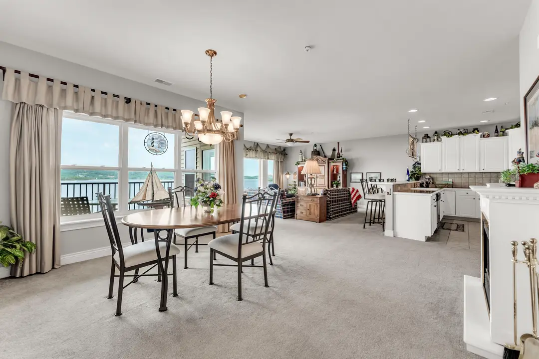 730 Emerald Pointe Drive — photo 9