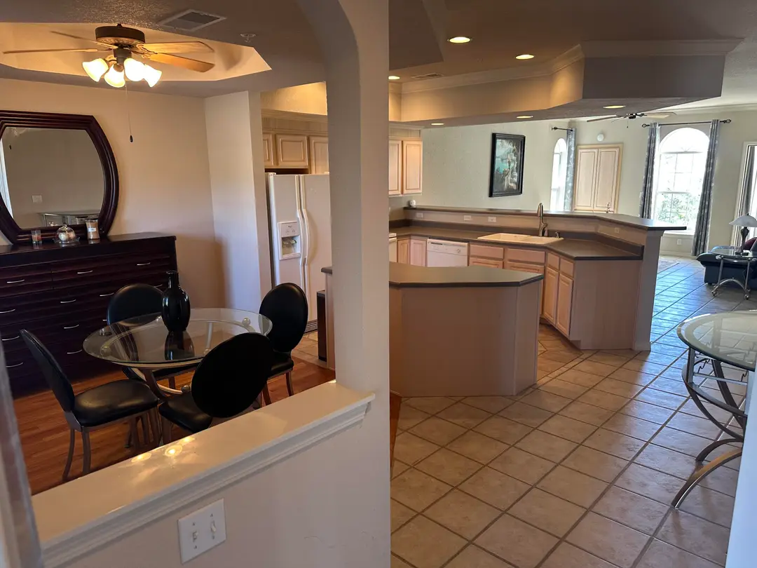 680 Emerald Pointe Drive — photo 3