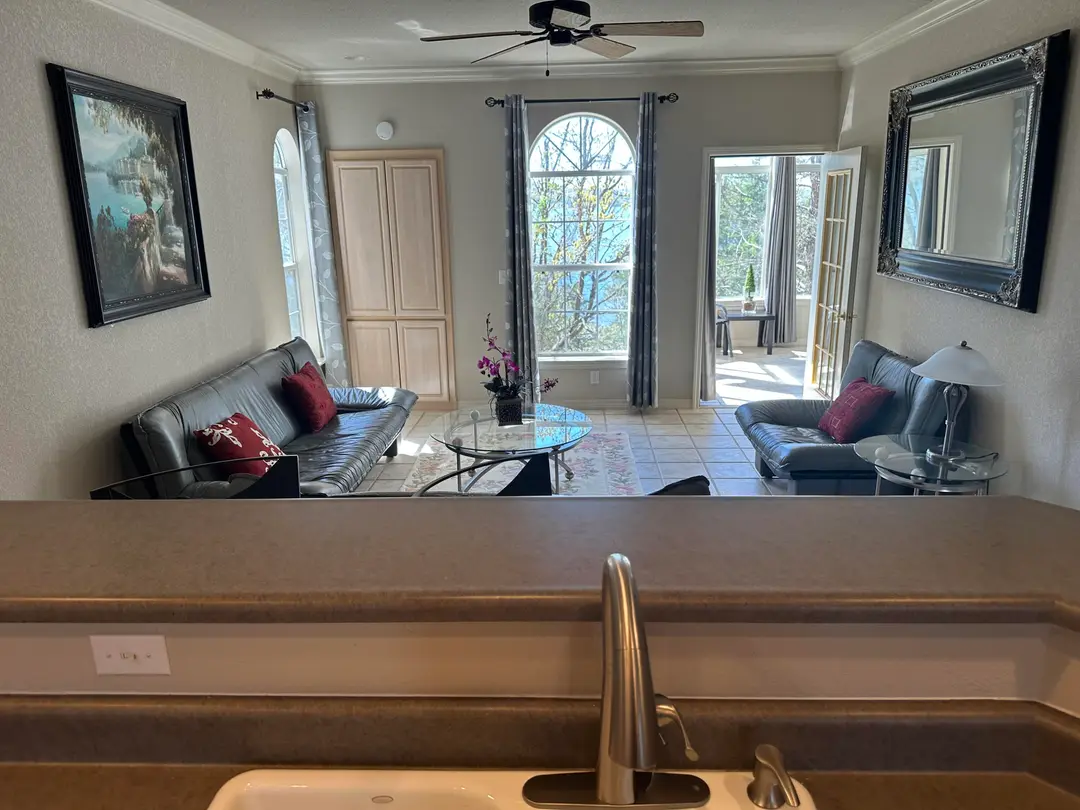 680 Emerald Pointe Drive — photo 7