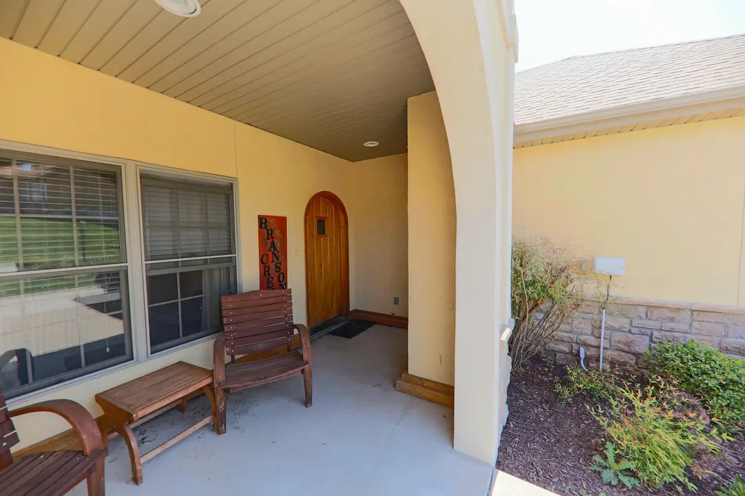 134 Monte Cristo Drive — photo 2