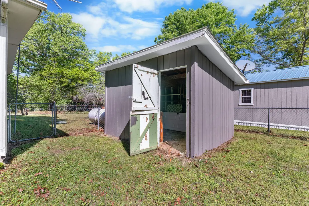 242 Gregory Road — photo 30