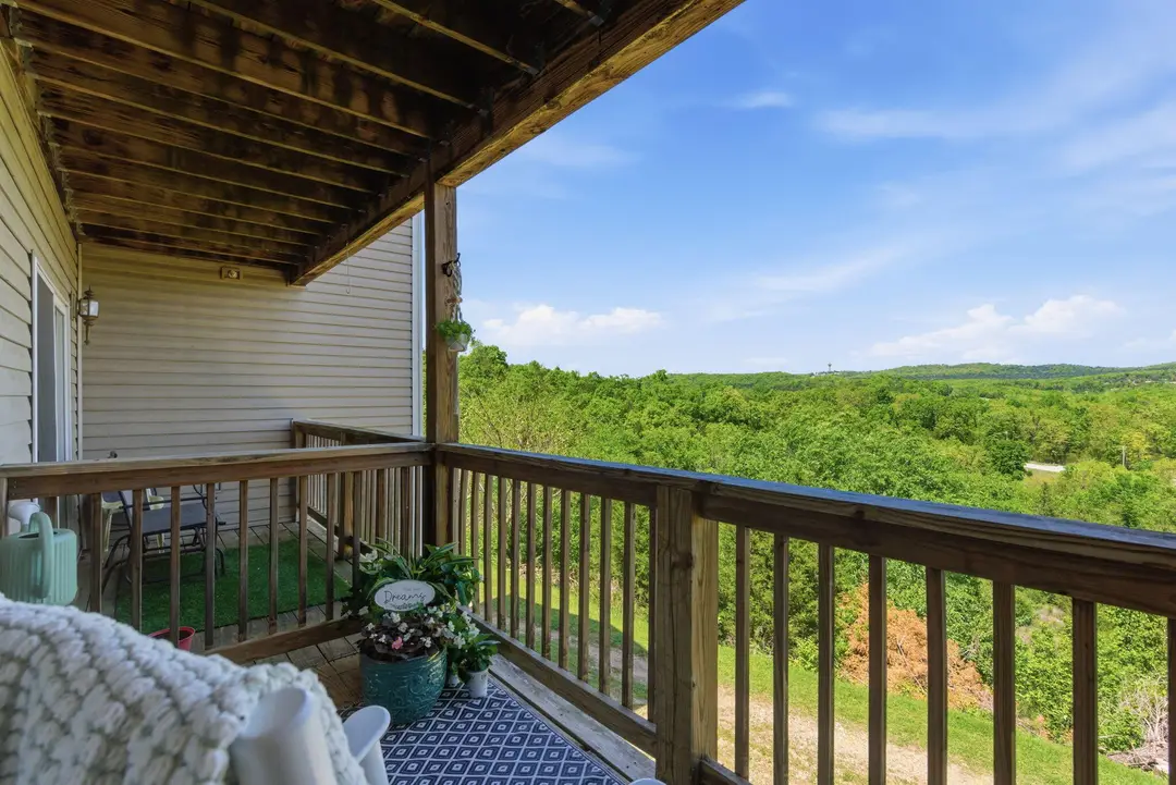 2950 Vineyards Parkway — photo 33