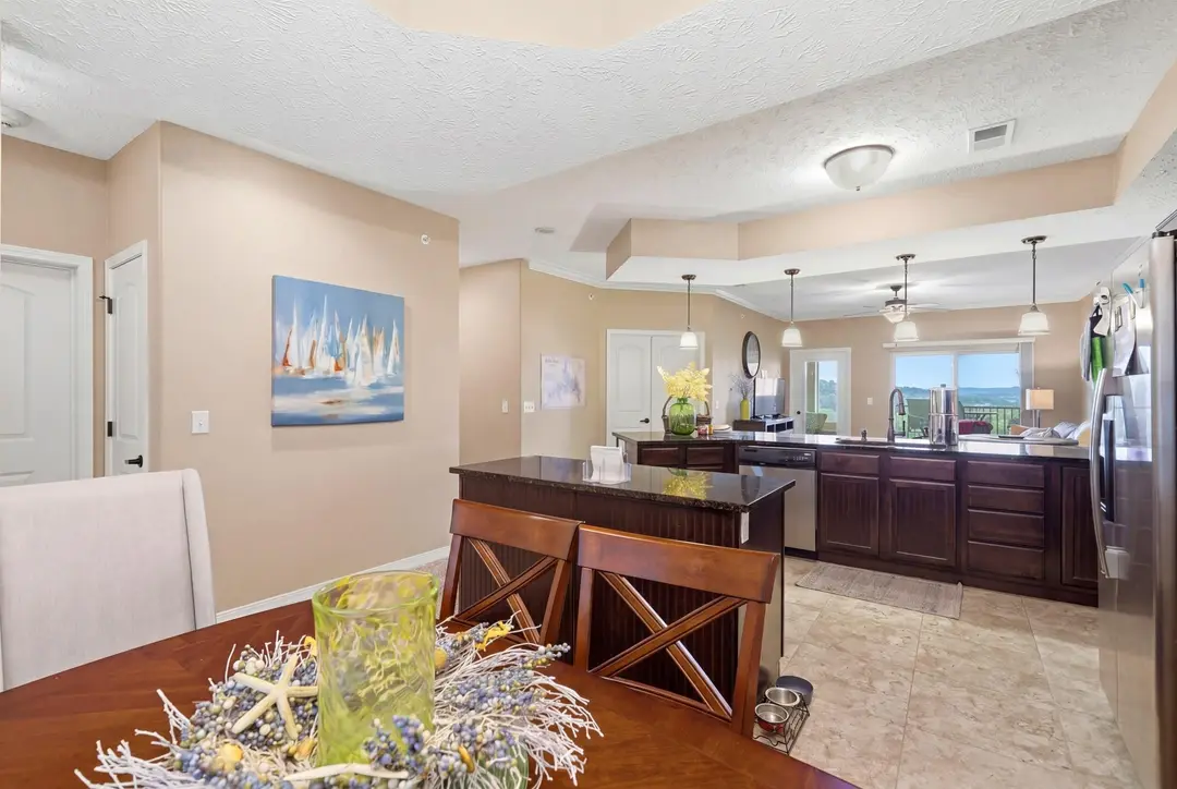 200 Majestic Drive — photo 9