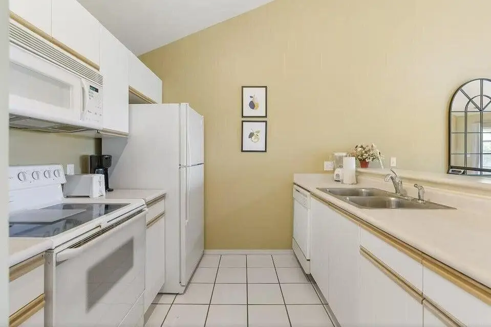 120 Spring Creek Court — photo 3