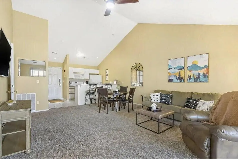 120 Spring Creek Court — photo 5