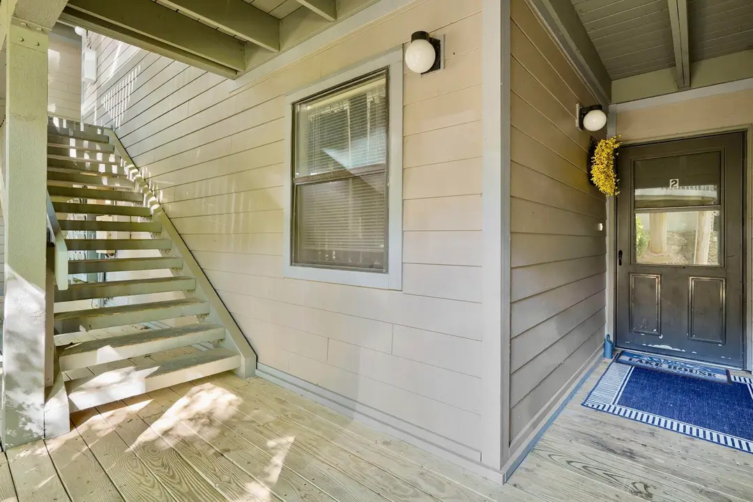 5 Treehouse Lane — photo 2