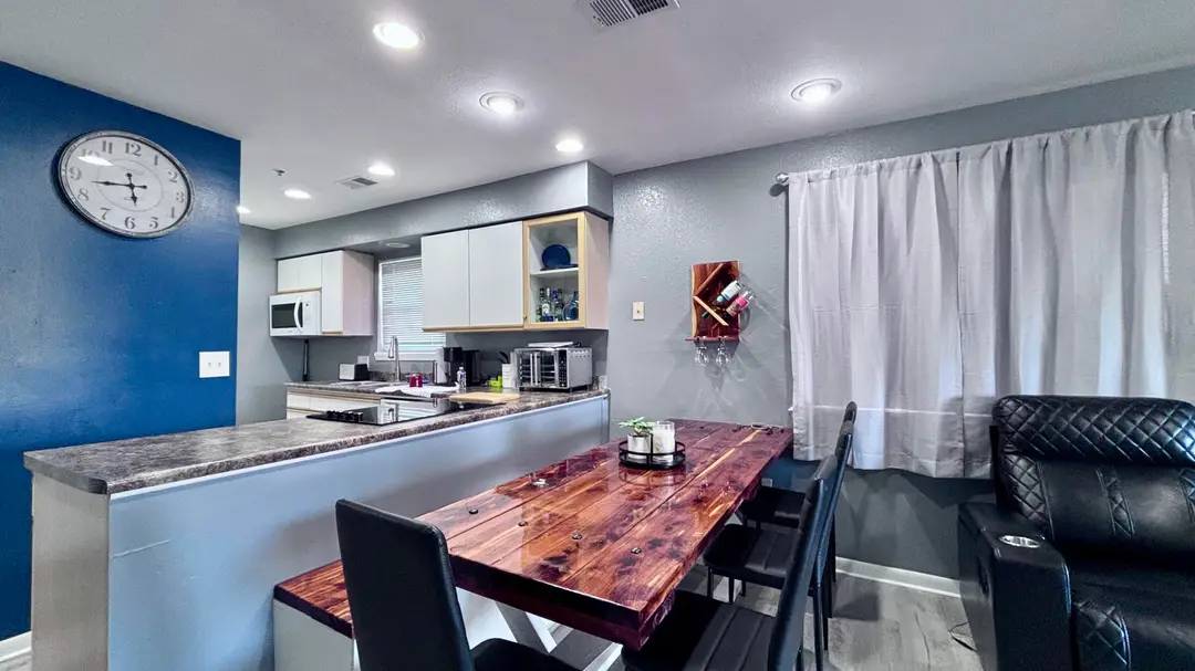 515 Valley View — photo 5